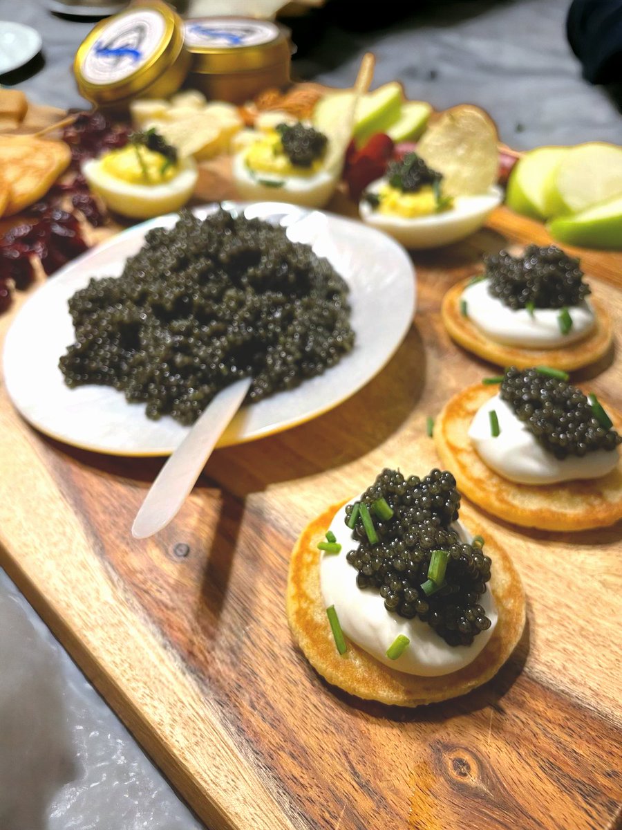 KelleysKatch's tweet photo. Don't miss out on game day traditions! Get a 7oz tin of Paddlefish to ensure you have a perfect party for your guest. 

https://t.co/PR4Qwn9xLe https://t.co/Bvlj23nzLq