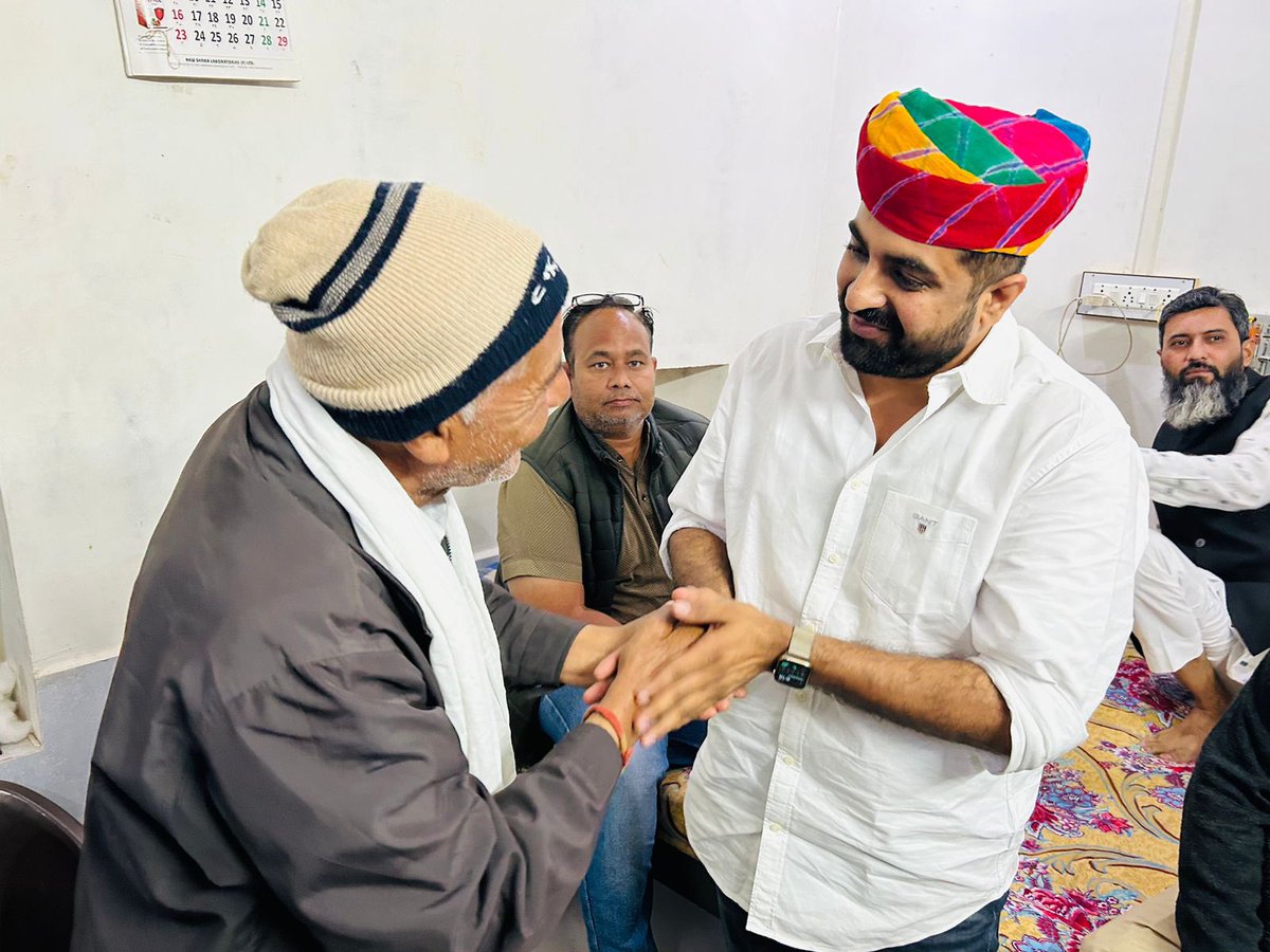 SunilChoudharyO's tweet photo. आज पाली लोकसभा क्षेत्र के सोजत विधानसभा में यासिन भाई के निवास पर वरिष्ठजनो व युवाओं से मुलाकात की।
#PaliLoksabha 
#marwarcity #paliLoksabha #Pali #PaliCity #Election #SunilChoudhary #INC #sunilchoudharyjnvu #marwarjunction #paliLoksabha #Pali #PaliCity #Election #SunilChoudhary #INC #sunilchoudharyjnvu #rahulgandhi #soniagandhi #congress #congressparty #mallikarjunkharge #sunilchoudharyjnvu #sunilchoudharyjnvu
@RahulGandhi
@ashokgehlot51
@Sukhjinder_INC
@GovindDotasra
@Allavaru
@Sukhjinder_INC