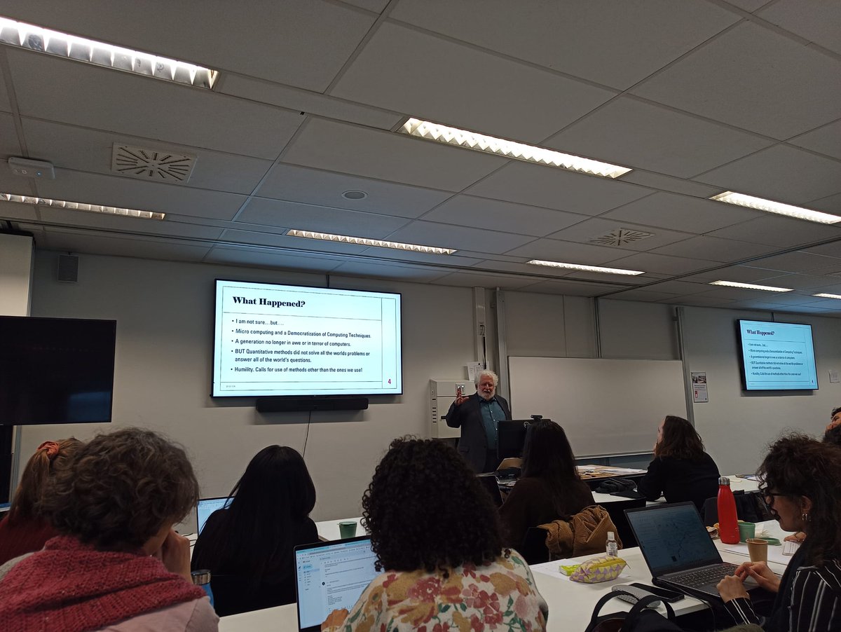 Prof. Kasinitz raises the question of which research methods are considered more 'insightful,' 'scientific,' or 'rigorous'. #AcademicResearch #ComparativeAnalysis #ResearchDesign #DataAnalysis #QualitativeResearch #QuantitativeResearch #SocialScience #ResearchMethods #MixedMethod