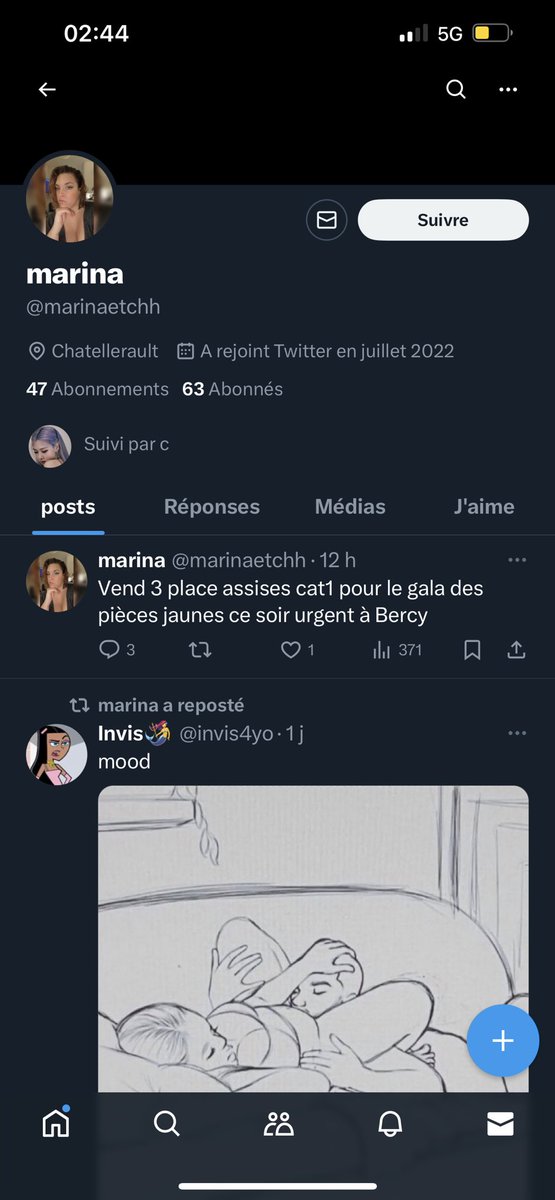 chaima1381's tweet photo. Salut petit info importante cette fille est une arnaqueuse elle vends de fausse places de concert elle la fait pour le gala des pièces jaune et là elle fait une annonce pour le concert de zkr pour le zénith à Lille. #anarque #LISA #StrayKids https://t.co/CRvAAsYrw9