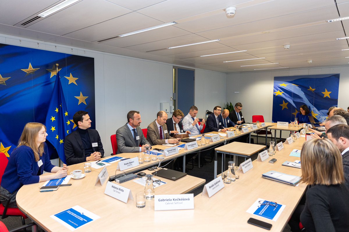 The #EUEnergyPlatform on joint gas purchasing: a good meeting with 🇪🇺energy intensive industries. We engage. We listen. We act.

🔜 Launching a new mid-term product, with deliveries of gas for up to 5 yrs.

Europe's re-industrialisation and competitiveness are high on our agenda.