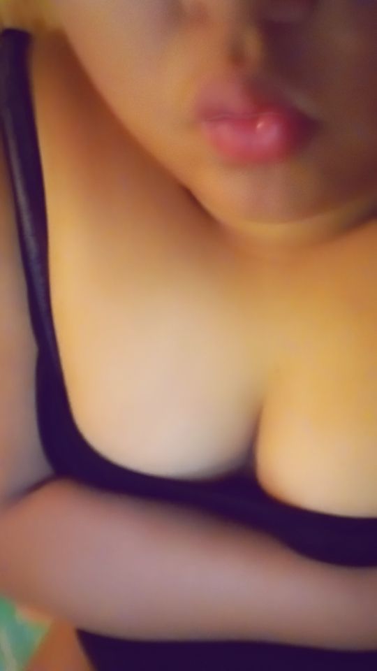 peechiz's tweet photo. #nsfwtwt if you want it you can have it ❤️ https://t.co/L6prouwvl0