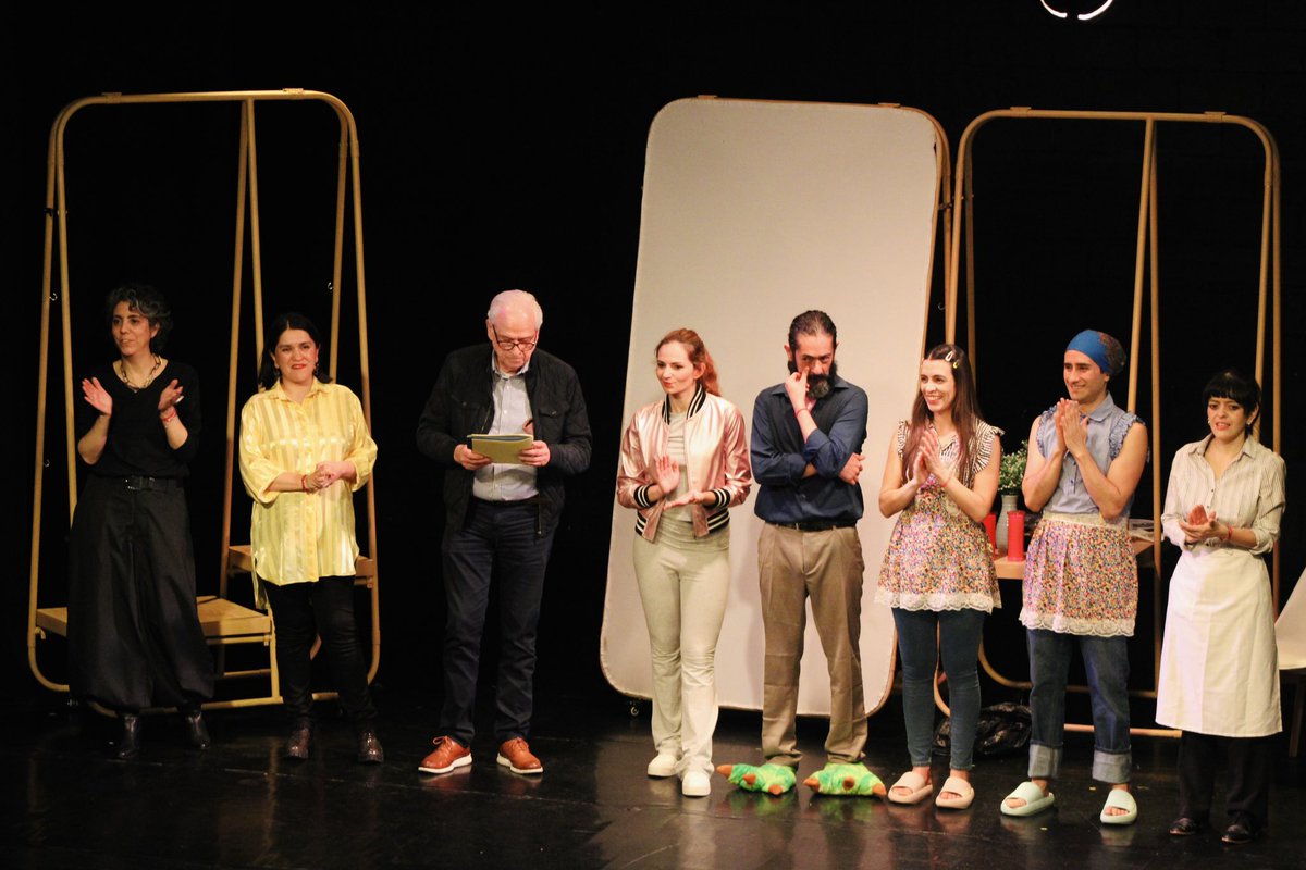 DavarMx's tweet photo. Así fue nuestra noche de estreno en el Teatro Varsovia. ¡Gracias por acompañarnos! Estaremos en temporada todos los jueves hasta el 25 de abril • 8:30 pm. ¡Te esperamos!

🎟️Boletos 👉🏽 https://t.co/wdnKlrPHCF https://t.co/Q4C3mJBKOU