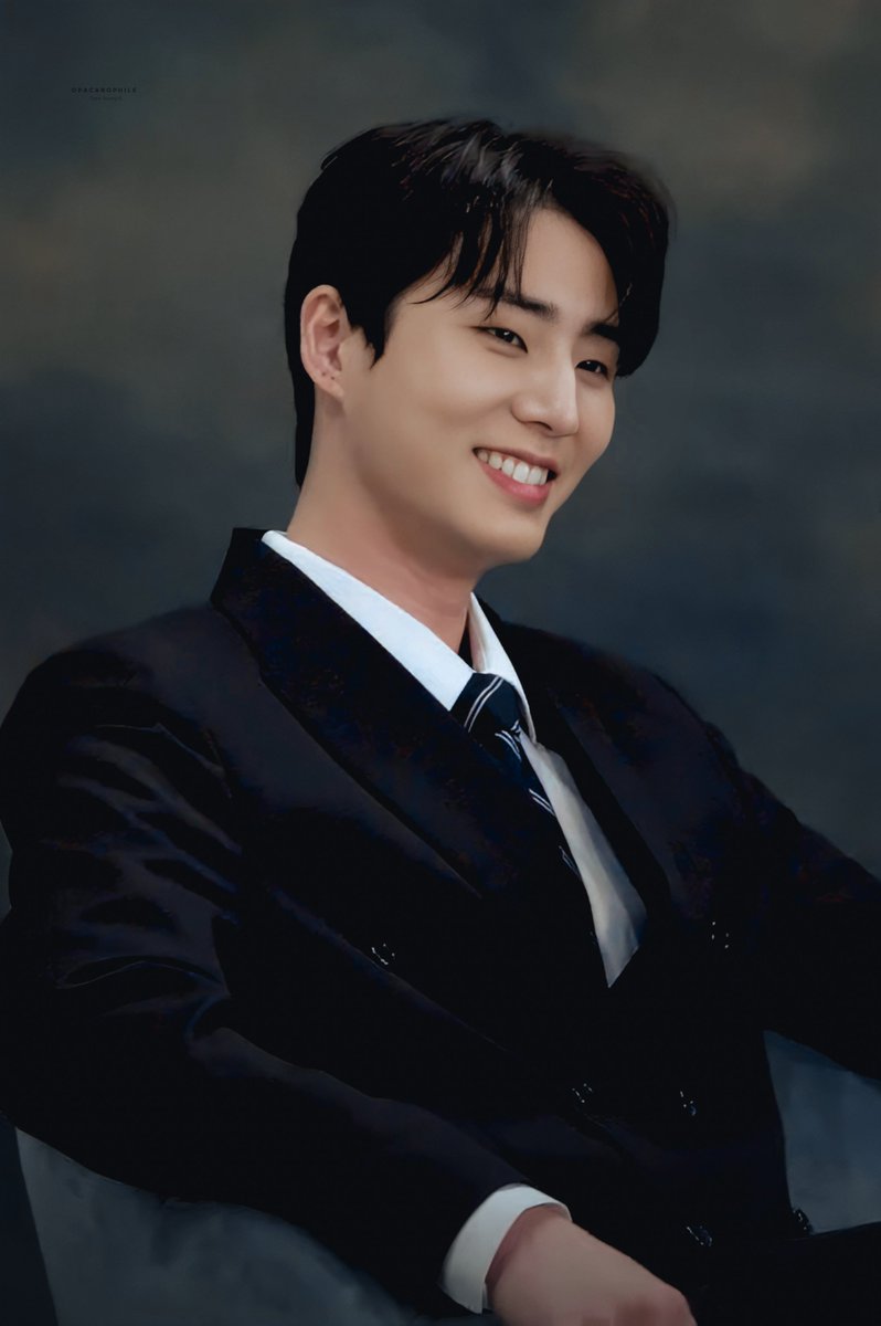 opacarophile_yk's tweet photo. handsome, young, and rich 강대표님✨️ https://t.co/foNsA9jofT