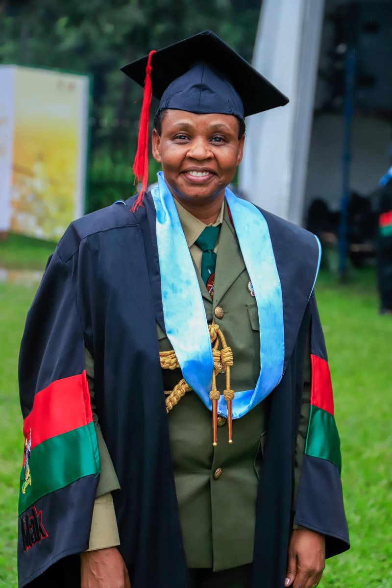 Thrilled to share heartfelt thankfulness for attaining a Master of Security Strategy from @Makerere! Immense gratitude to the CIC H.E @KagutaMuseveni & the CDF @MODVA_UPDF @cdfupdf for their empowering leadership; allowing me time off from active service to pursue this…