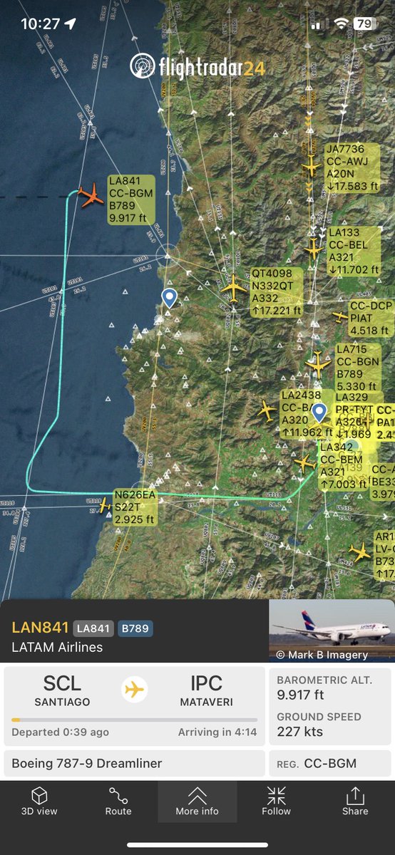 #Ahora | Retorna a Santiago el vuelo #LATAM LA841 con destino a Isla de Pascua (IPC) 🗿. 

#Boeing #B787 #Chile #Santiago #IsladePascua