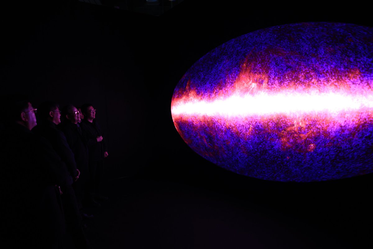 Tsinghua_AAD's tweet photo. Witness the synergy of diverse perspectives at the 6th Art and Science International Exhibition! Celebrate the convergence of creativity and knowledge as artists and scientists push boundaries together. #InterdisciplinaryExploration #AADTHU https://t.co/kx4q1YPUaU