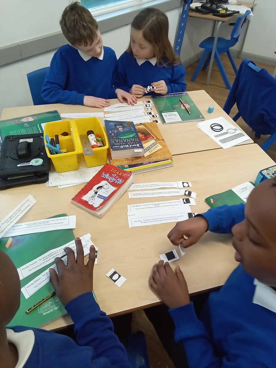 DeltaMerseyY6's tweet photo. In science we are working in groups to match the phases of the moon to the clues #MPAscience @DeltaMersey https://t.co/QuygZWopX9