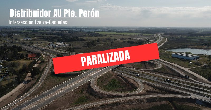 GustavoHArrieta's tweet photo. Mientras se trata la denominada Ley Ómnibus del Pte. Milei, Macri, Caputo y Sturzenegger, en sintonía con los reclamos de la UOCRA, el Consejo Federal de la Cámara Argentina de la Construcción declara el Estado de Emergencia y advierten sobre la posibilidad de 200.000 despidos. https://t.co/WtcL0IrMQF