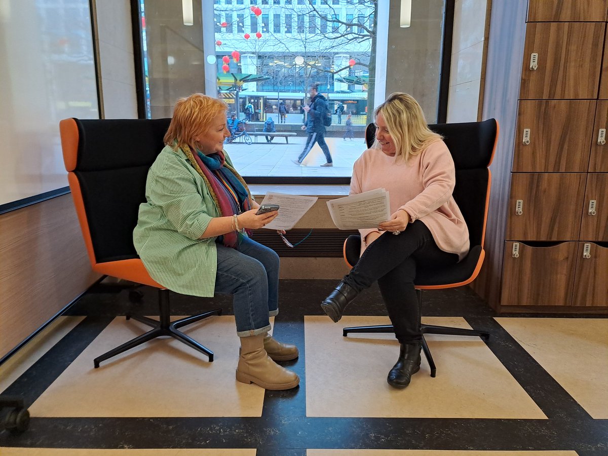 Last 121 session of the week! It was great to hear about Paula's online jewellery business and explore how @BIPCGM @buildabiz_gm & @MancLibraries can support. 
#GeneratorMCR #BusinessSupport #WorkSpaces #Coworking