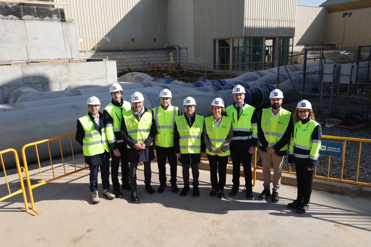 jorgemanent's tweet photo. Continuem treballant per fer front a la sequera!
Impulsem una nova infraestructura per millorar la resiliència del sistema de tractament de la potabilitzadora de Sant Joan Despí.

Avui hem acompanyat el president @perearagones i el conseller @dmascort en la seva visita. https://t.co/AZRapHhkQZ