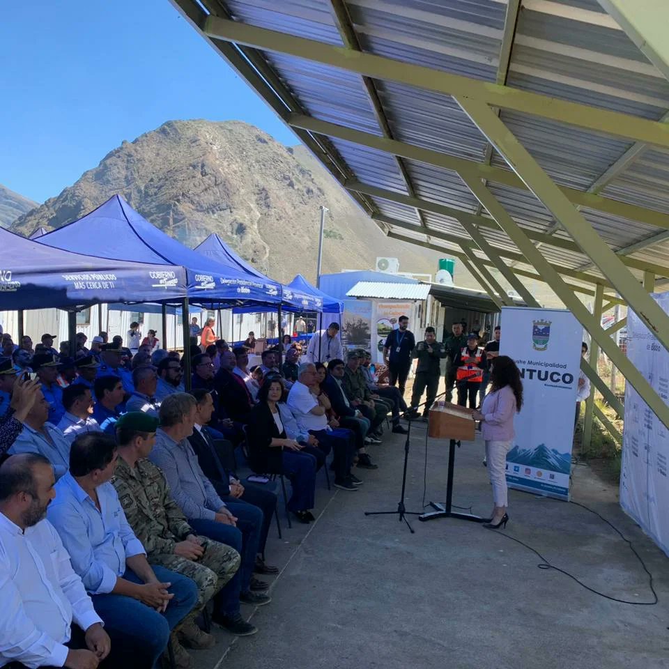 APERTURA DEL PASO INTERNACIONAL “PICHACHEN”

Destacamento Los Ángeles participa en ceremonia de apertura del paso fronterizo internacional “Pichachen”. Este punto de ingreso al país, genera la principal ruta de conexión terrestre entre la región del Biobio y Argentina.