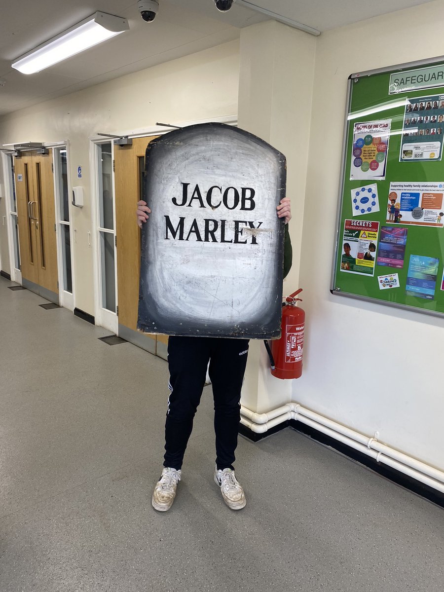 Today we had Quantum Theatre in to perform A Christmas Carol for Year 10. Feedback from students and staff was really positive. I forgot to take pictures so here’s one of a student helping to tidy up! @GeorgeEliotAcad