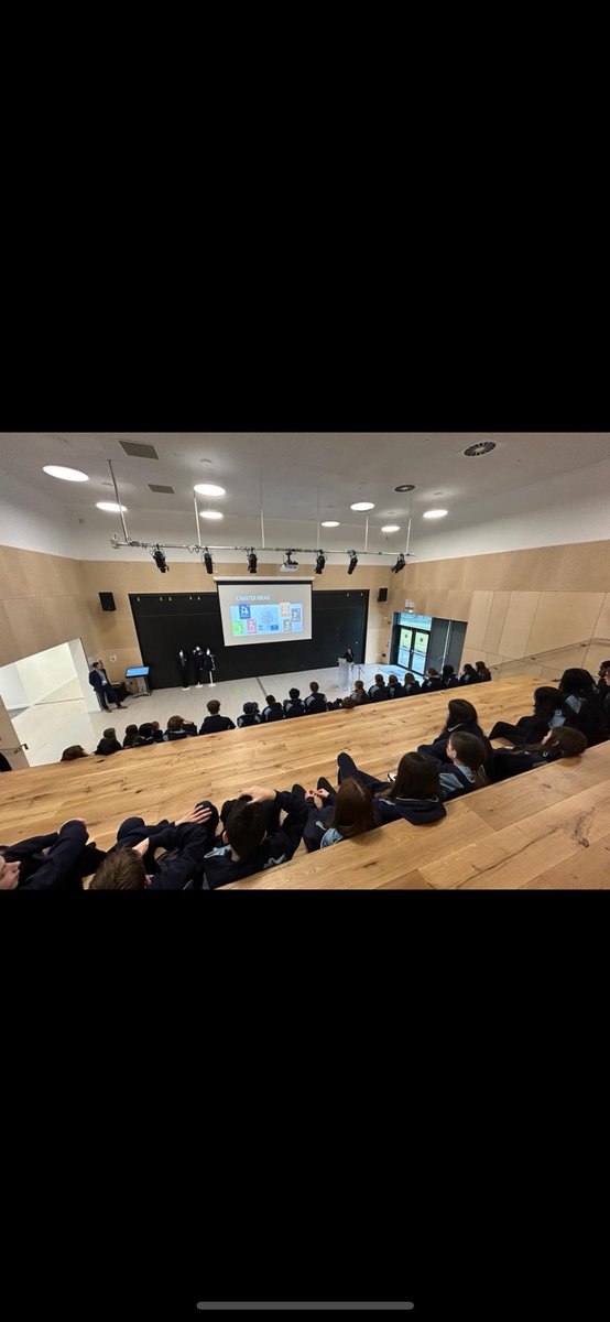 MrsOliver01's tweet image. Our young people @wlwinchburgh_ac engaging in the RRS Outright Campaign #OutRight and creation of our School Charter, on our journey to Silver @WL_UNCRC