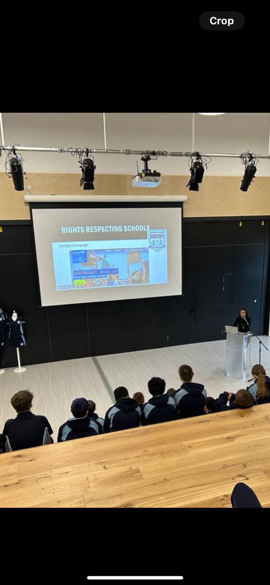 MrsOliver01's tweet image. Our young people @wlwinchburgh_ac engaging in the RRS Outright Campaign #OutRight and creation of our School Charter, on our journey to Silver @WL_UNCRC