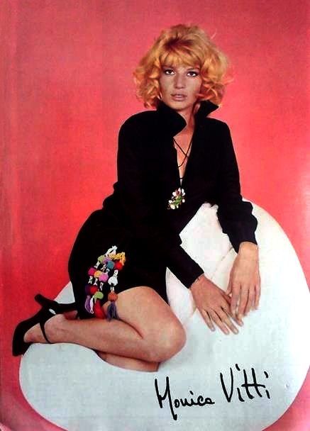 #MonicaVitti