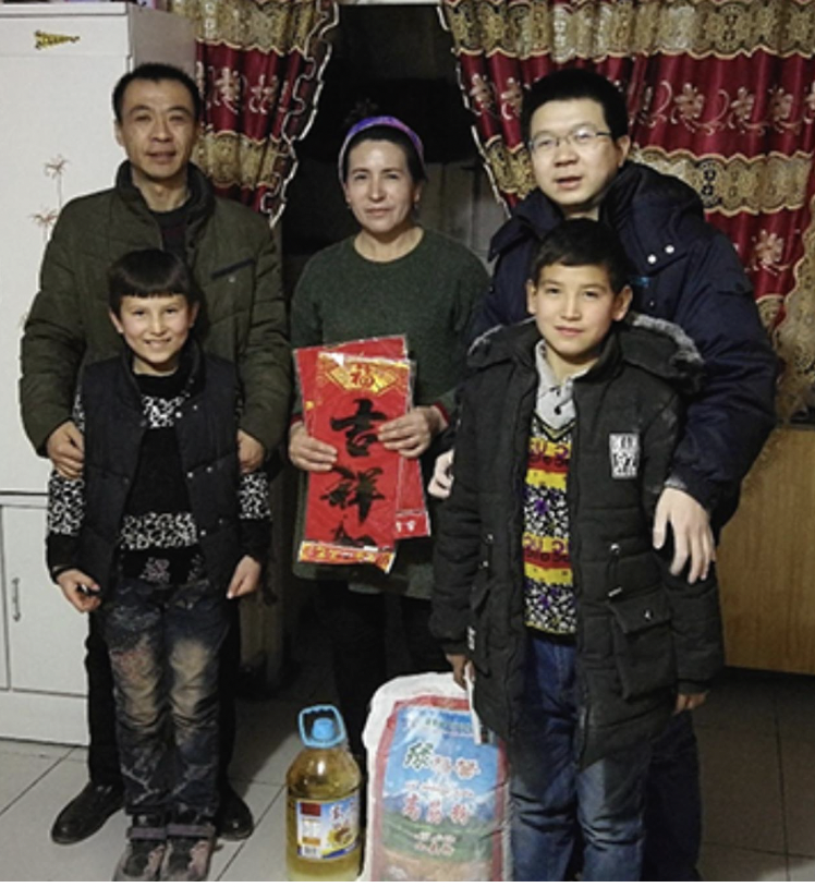 German BASF's joint-venture in Xinjiang joined state officials in middle-of-the-night home visits to ethnic 'target' households during the peak of the mass internments in 2018, company reports show. THREAD: New media investigation based on evidence I provided last year,…