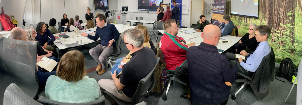 A great turnout for @CitizensUK Cardiff Business School stakeholder meeting today to discuss next steps in working collaboratively, concrete actions, issues impacting our communities, and learning from other parties #publicvalue @cardiffbusiness