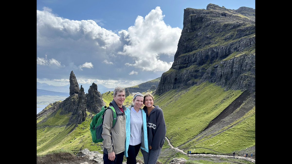 MC Business tweet media