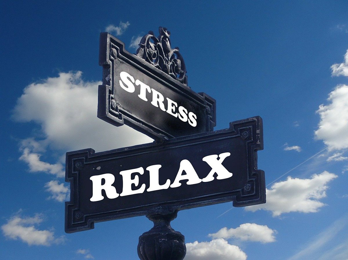 Recognising our symptoms of stress can help us to identify the cause, or at least a pattern. We can then use this to work on reducing the amount of stress we experience, or putting actions in place to help us feel less overwhelmed at that time. 
#StressAwarenessMonth