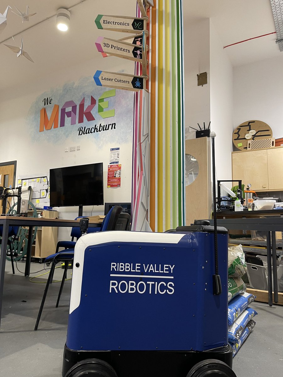 Our prototype Bella #lastmiledelivery #robot has been on a trip to @blackburndarwen @TheMakingRooms to meet industry and specialist to discuss the industry, where we fit and future developments.

#sustainability #lancashirebusiness #engineeringinnovation