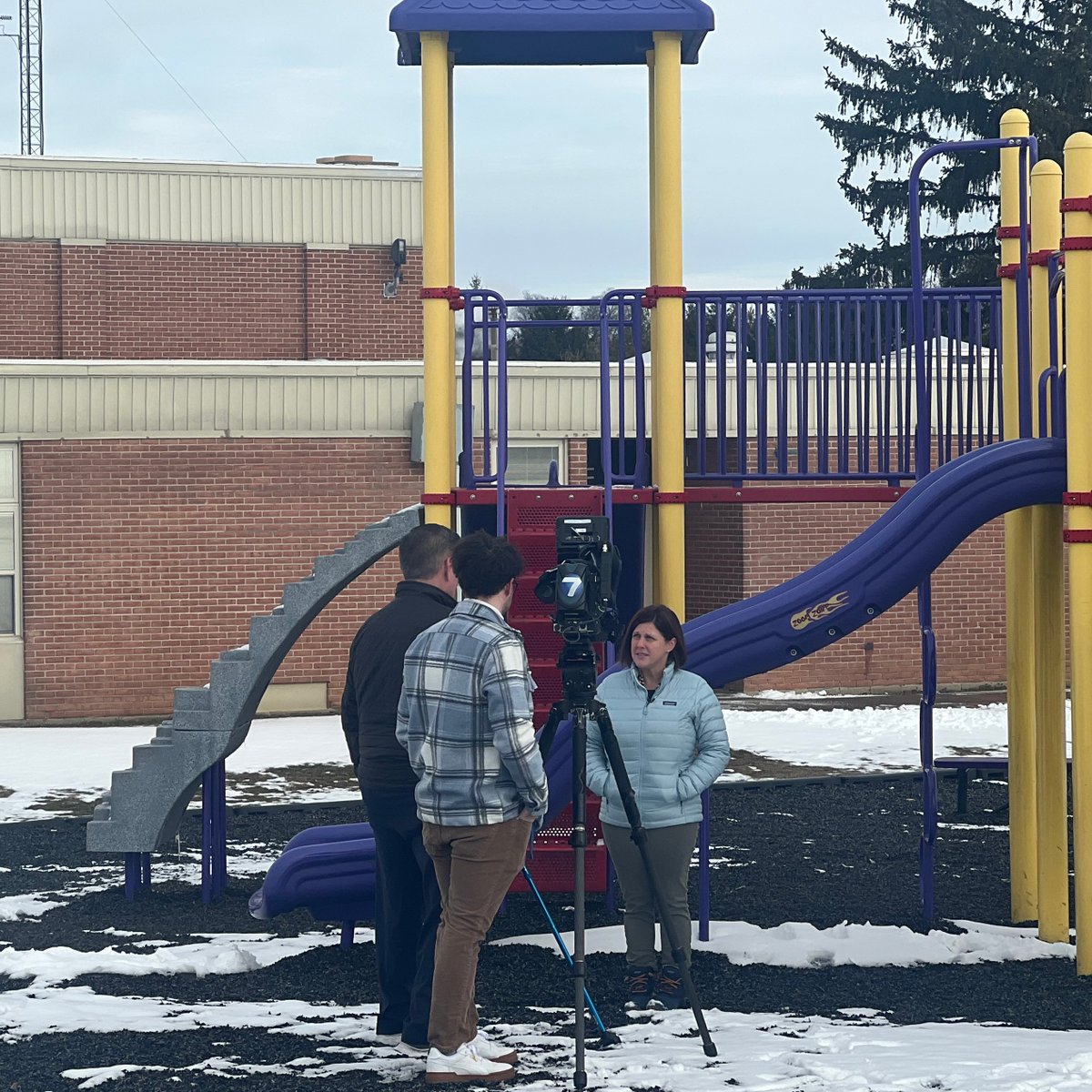 BellbrookSchool's tweet photo. Did you see our 4th graders on the news? https://t.co/apLtciufOK If not don't fear, there's a re-air a little after 5:30 today (Feb. 2). Such a great story. Share the link with your families and let them know when they can watch! #ilovebellbrookschools #5starschools5starcommunity https://t.co/15W98BL697