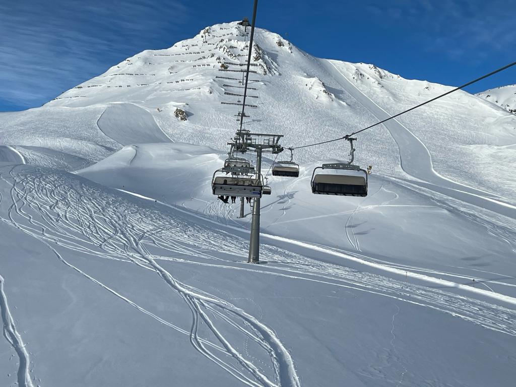 These gorgeous pictures were taken on the first track on Wednesday 🌅⛷️