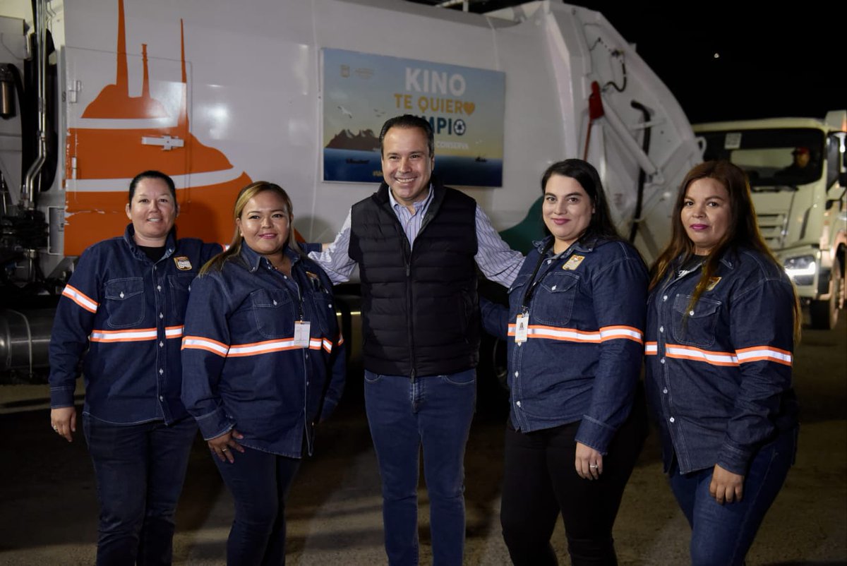Da bienvenida Toño Astiazarán a primera tripulación de mujeres en  recolección de basura
lanoticiaenlinea.com/11838/