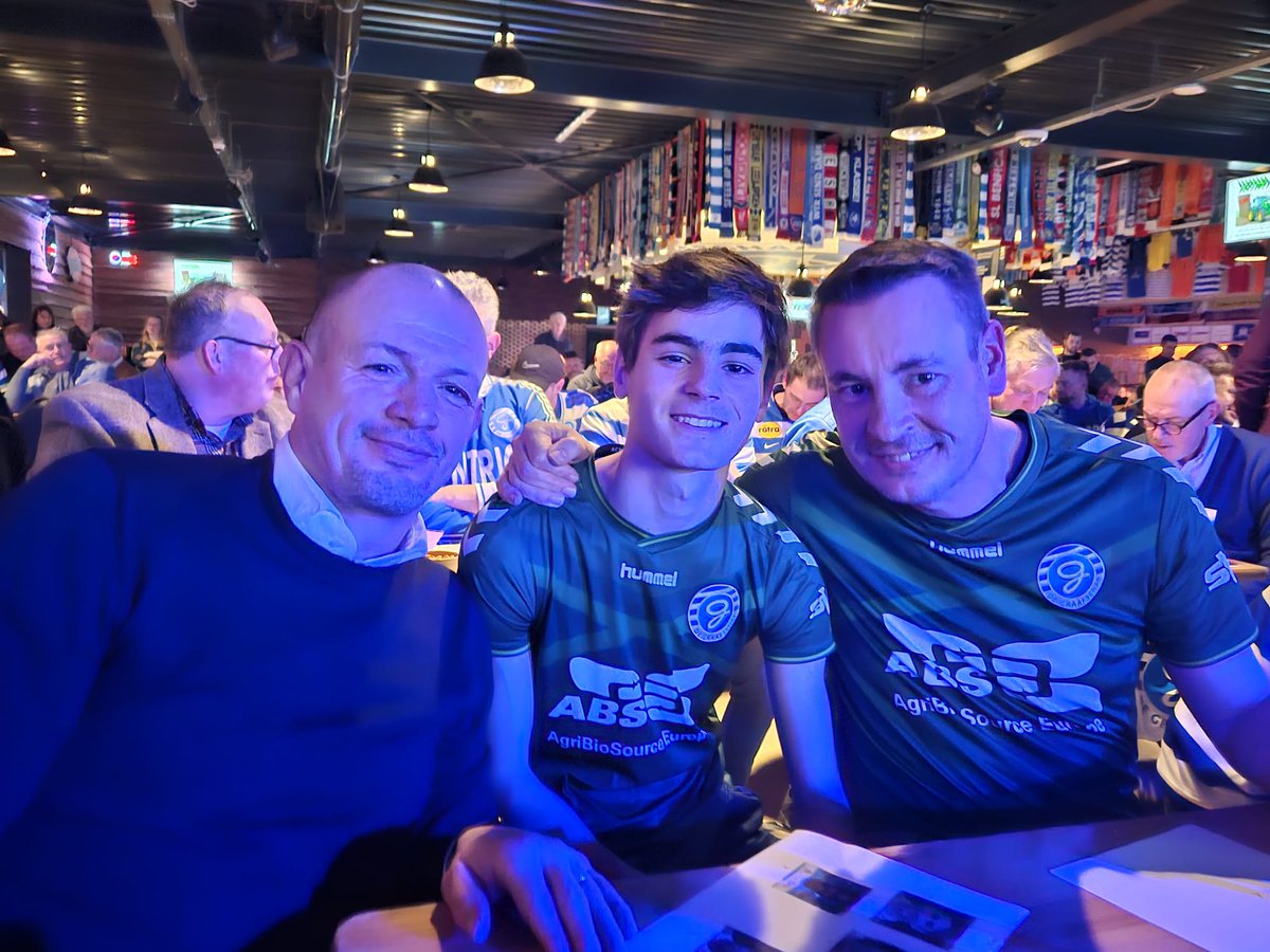 Achtste plek voor deze debutanten bij de jubileumquiz van <a href="/OldiesDTC1/">𝐎 𝐥 𝐝 𝐢 𝐞 𝐬 𝐃 𝐓 𝐂</a>, op 1 punt de play off ronde gemist. Past wel bij De Graafschap...