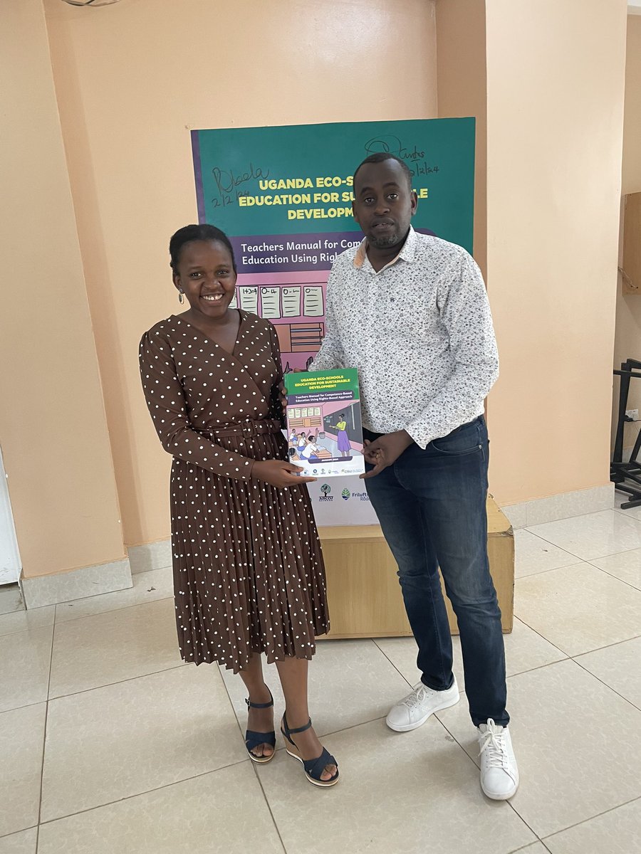 Today as I was representing @nemaug at the launch of the Uganda Eco-schools education for sustainable development teacher manual I met @EdwinMuhumuzaB founder of @youthgogreen