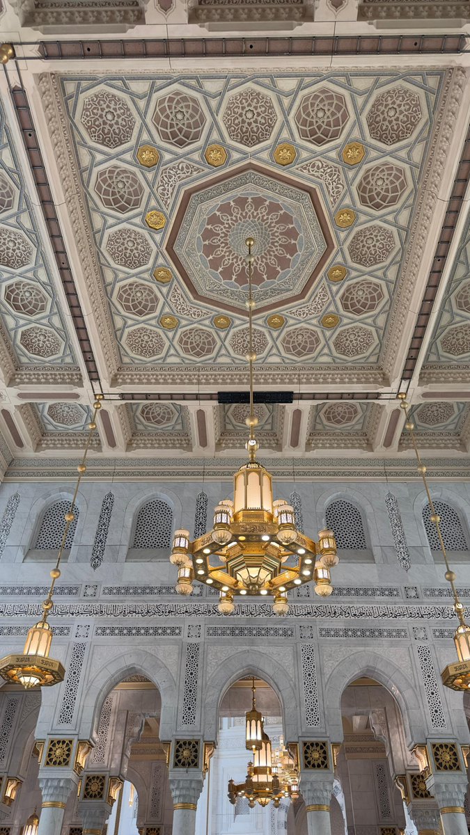 makkahregion's tweet photo. #صور 📸
.
جمال العمارة في #المسجد_الحرام 🕋
.
تصوير: هشام دادا https://t.co/5Yev5ioKT9