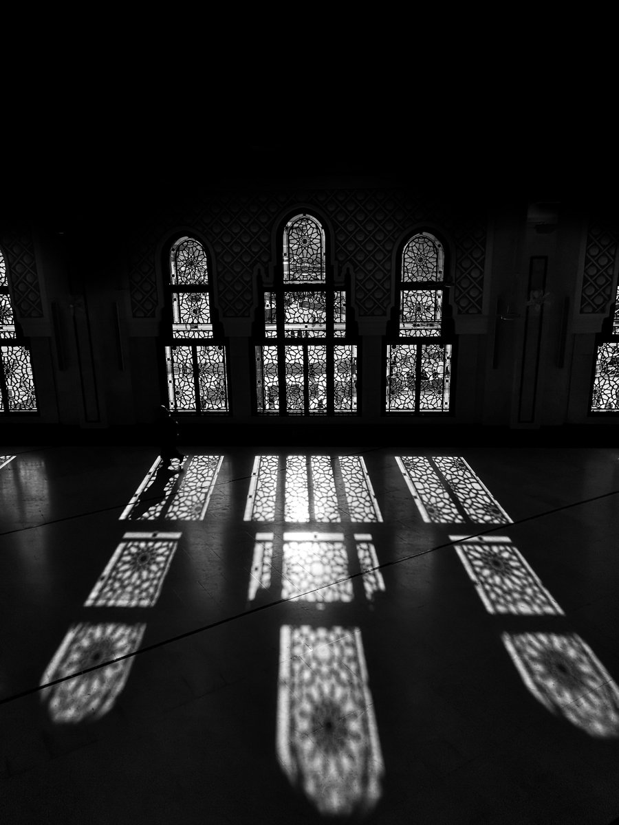 makkahregion's tweet photo. #صور 📸
.
جمال العمارة في #المسجد_الحرام 🕋
.
تصوير: هشام دادا https://t.co/5Yev5ioKT9