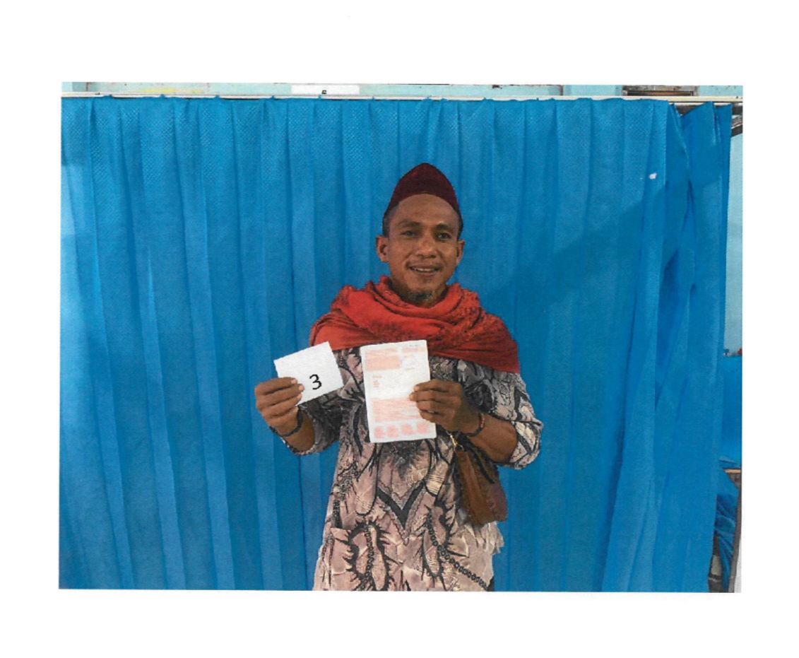 ferdinanb84's tweet photo. @AbdulMa70231520 Setuju sekali… pihak yang menggiring dan mengatas namakan Kampung Bayam sungguh miris…

Mau bukti, nih bukti salah satu korlapnya sudah terima ganti untung. Mereka cuma dipakai sebagai alat politik, abis ini juga dilepeh.

#kampungbayam https://t.co/4XTxUsWhgR