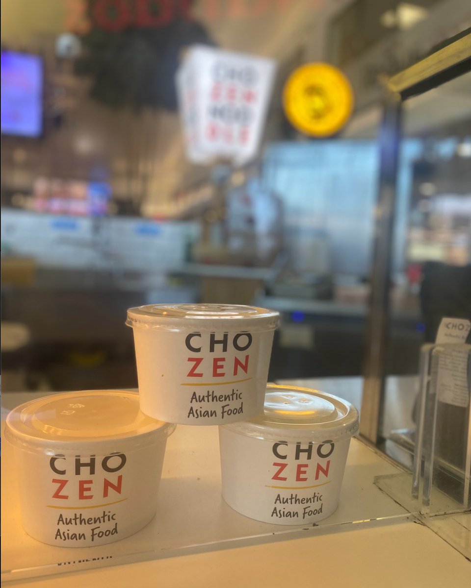ChozenAsian's tweet photo. All good things come in little white pots 😋🥡 That's the saying, right?

#chozen #spicy #kastu #rice #noodles #ramen #udon #asianfood #Japanesefood #katsucurry #vegan https://t.co/BbepaTcjPB