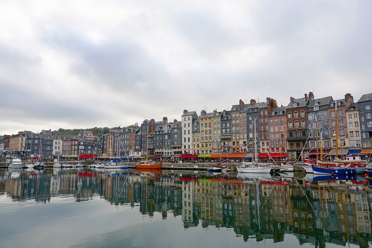Ryan_Wiley's tweet photo. @archi_tradition Honfleur, Normandy https://t.co/Fbo1wza7if