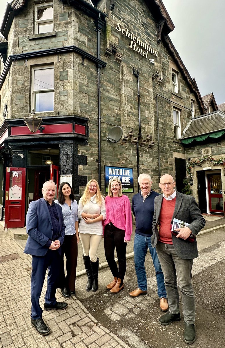 PeteWishart's tweet photo. Fantastic meeting with Highland Perthshire Welcomes Ukraine in Aberfeldy. Discussing the next steps in support for the many Ukrainians who have made Perthshire their home. With ⁦@JohnSwinney⁩ https://t.co/DSMnegEp43