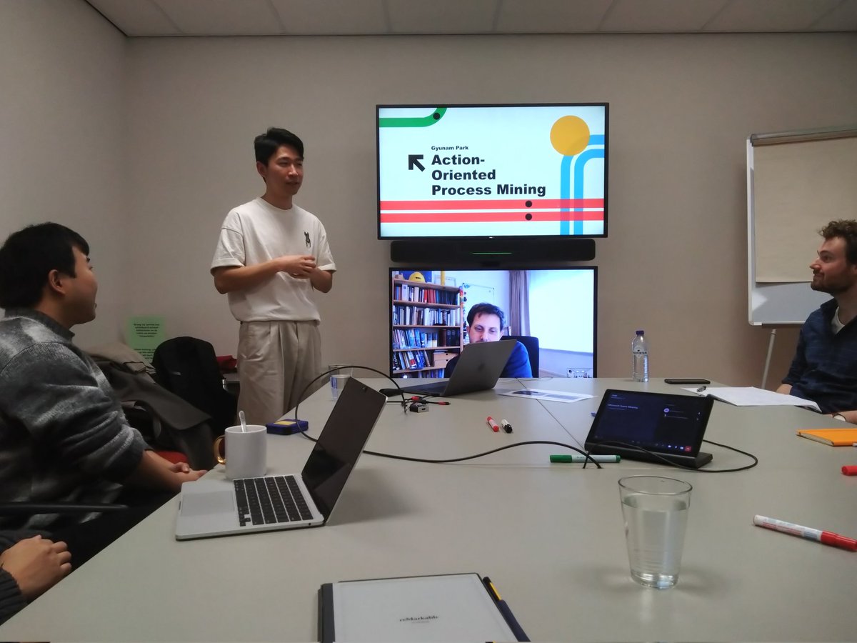Listening to our visitor <a href="/gnpark7/">Gyunam Park</a> from the <a href="/pads_rwth/">PADS - Process And Data Science</a> group, who is presenting his work on action-oriented #processmining. Very nice work and clearly explained.