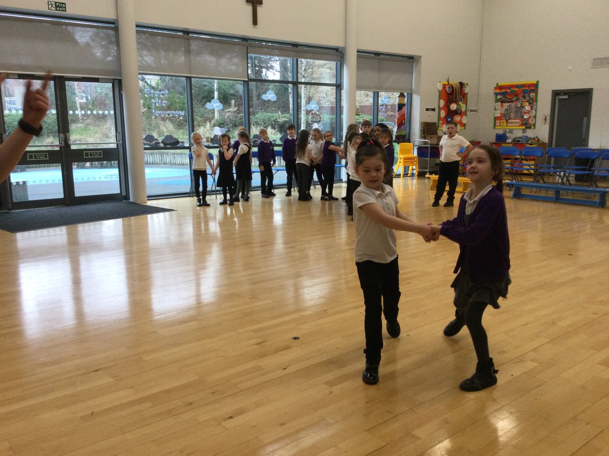 Y2/3 have been learning the dance for their festival this afternoon. They really enjoyed getting active and showing us their moves! @NCEA_Trust @primarydirector