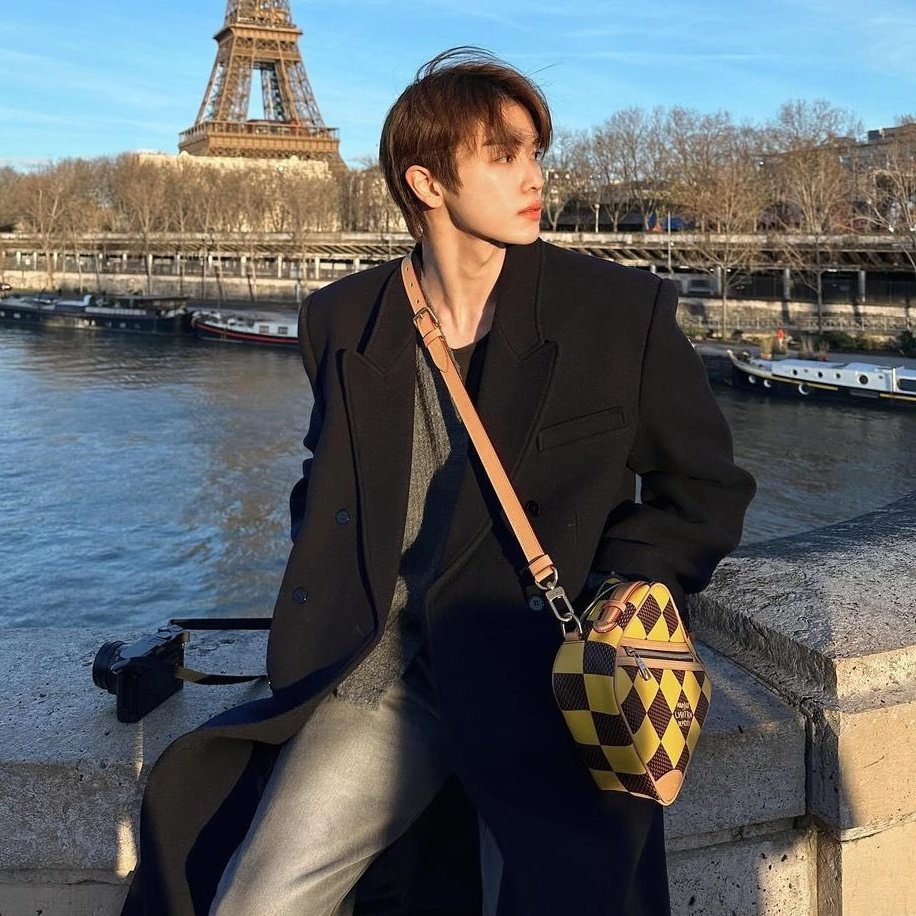 sungchan pics (@sungchan_pics) on Twitter photo 