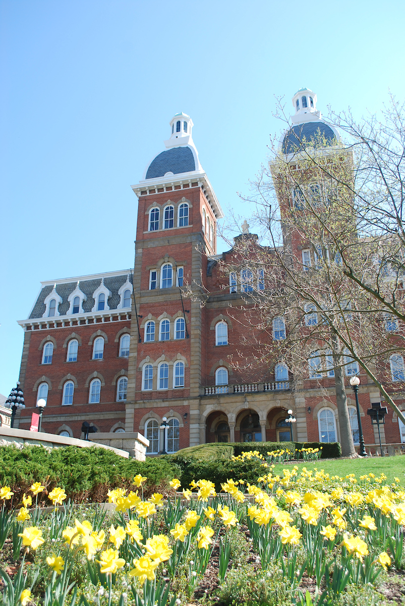 wjcollege's tweet photo. Spring is on the way! 

#GroundHogDay #SpringIsComing #SpringTime https://t.co/gDBT194VhW