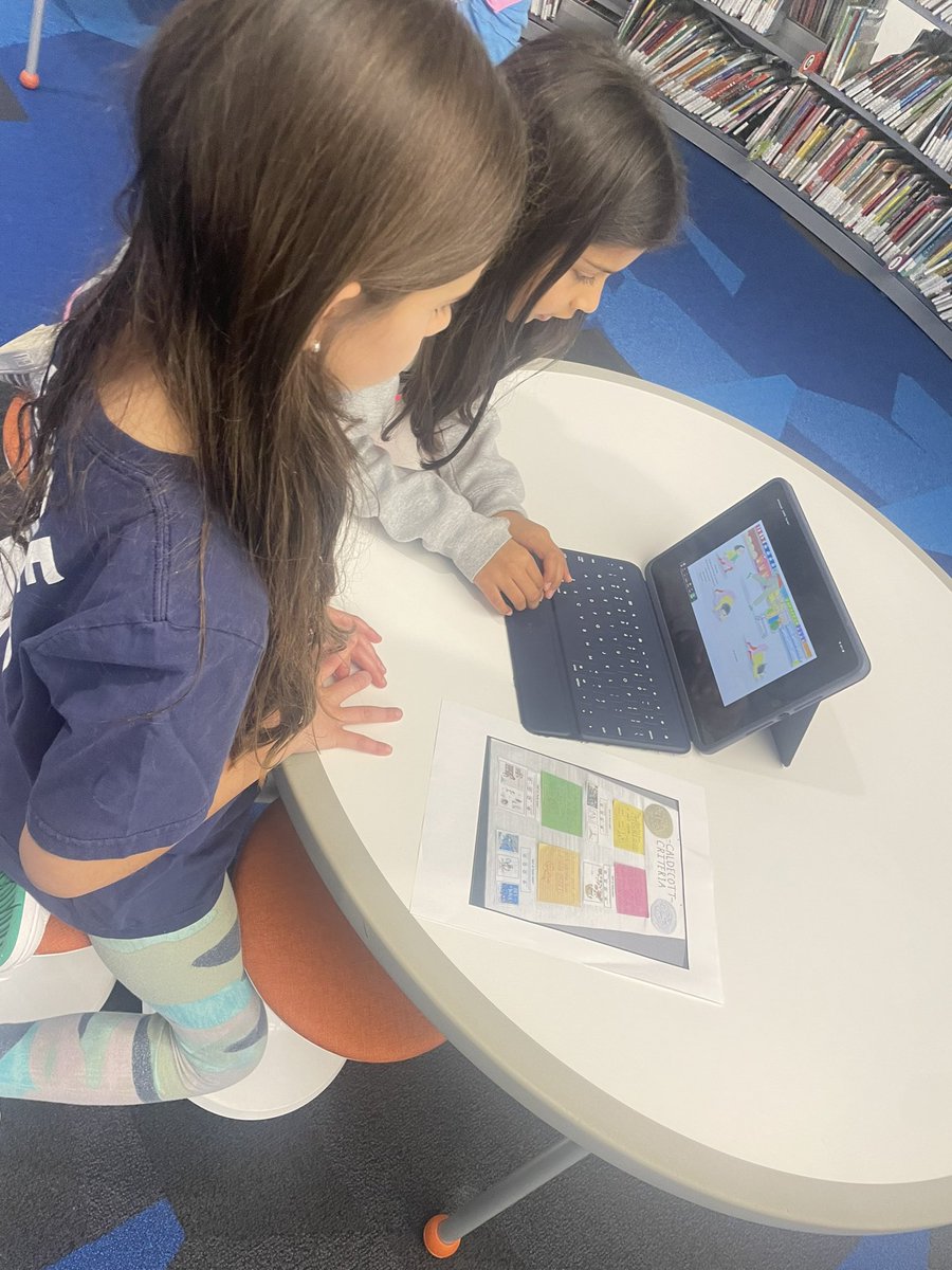 AndreaSchaber's tweet image. Our K-4 #WOschool Bookworms celebrated the #MockCaldecottAwards. Staff members recorded texts, critical thinkers engaged with rubrics while scoring books, mathematicians tallied up the votes, and announcers delivered the results schoolwide! 🗳️📚🥇 #TechLiteracy #WeAreChappaqua