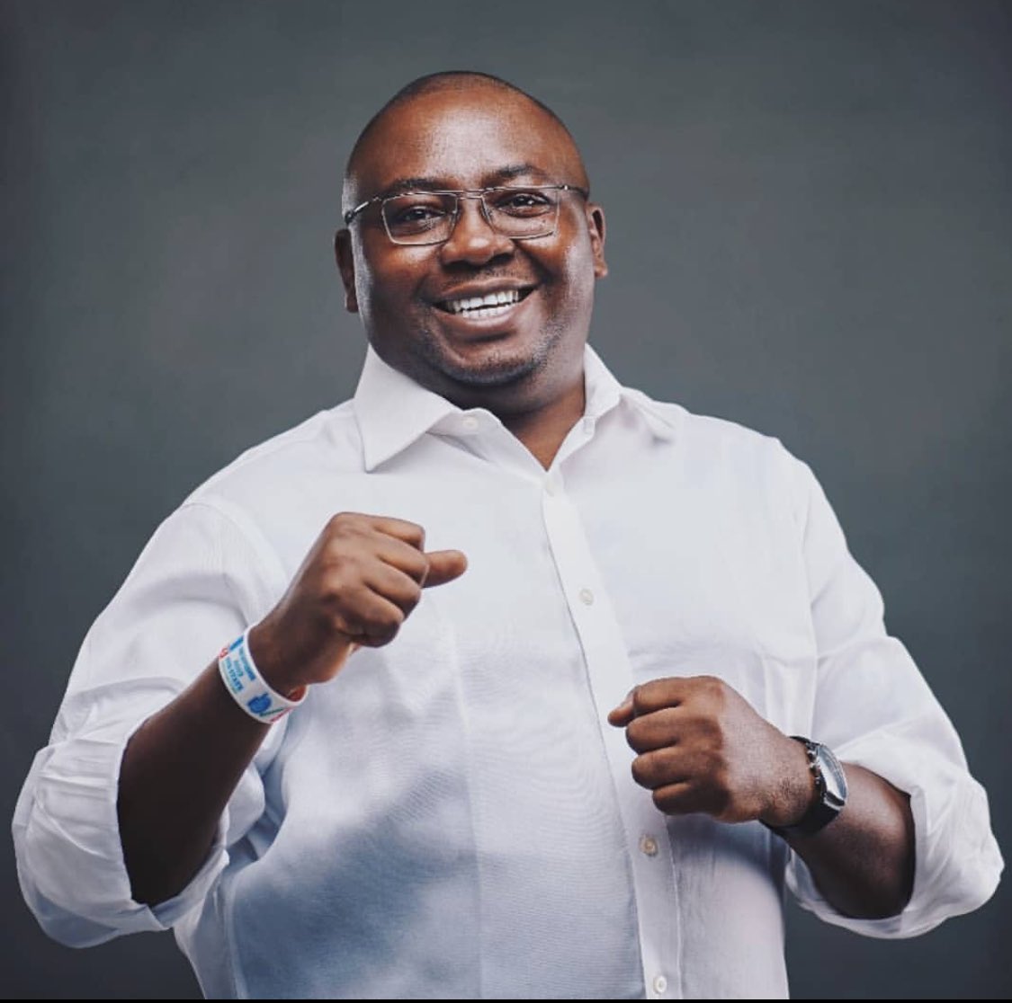 TheAdukeIbadan's tweet photo. There is light at the end of the tunnel.

The person in charge of the light👇🏾 https://t.co/ghpkEfrjNP