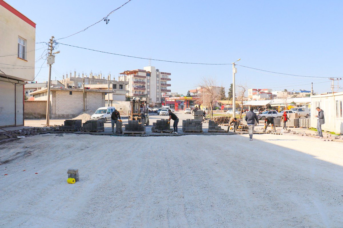 yalcinkayamehmt's tweet photo. 📍Adnan Menderes Mahallesi 411. Sokak

⚠️ İçme suyu ve doğalgaz projeleri dolayısıyla tahrip olan yollarımızda kilitli parke yenileme çalışmalarımız devam ediyor. 🚧

@Akparti @RTErdogan @yzyilmaz55 @aysesula @adelioglu63 @akpartiurfa https://t.co/Pks3ZbIkwE