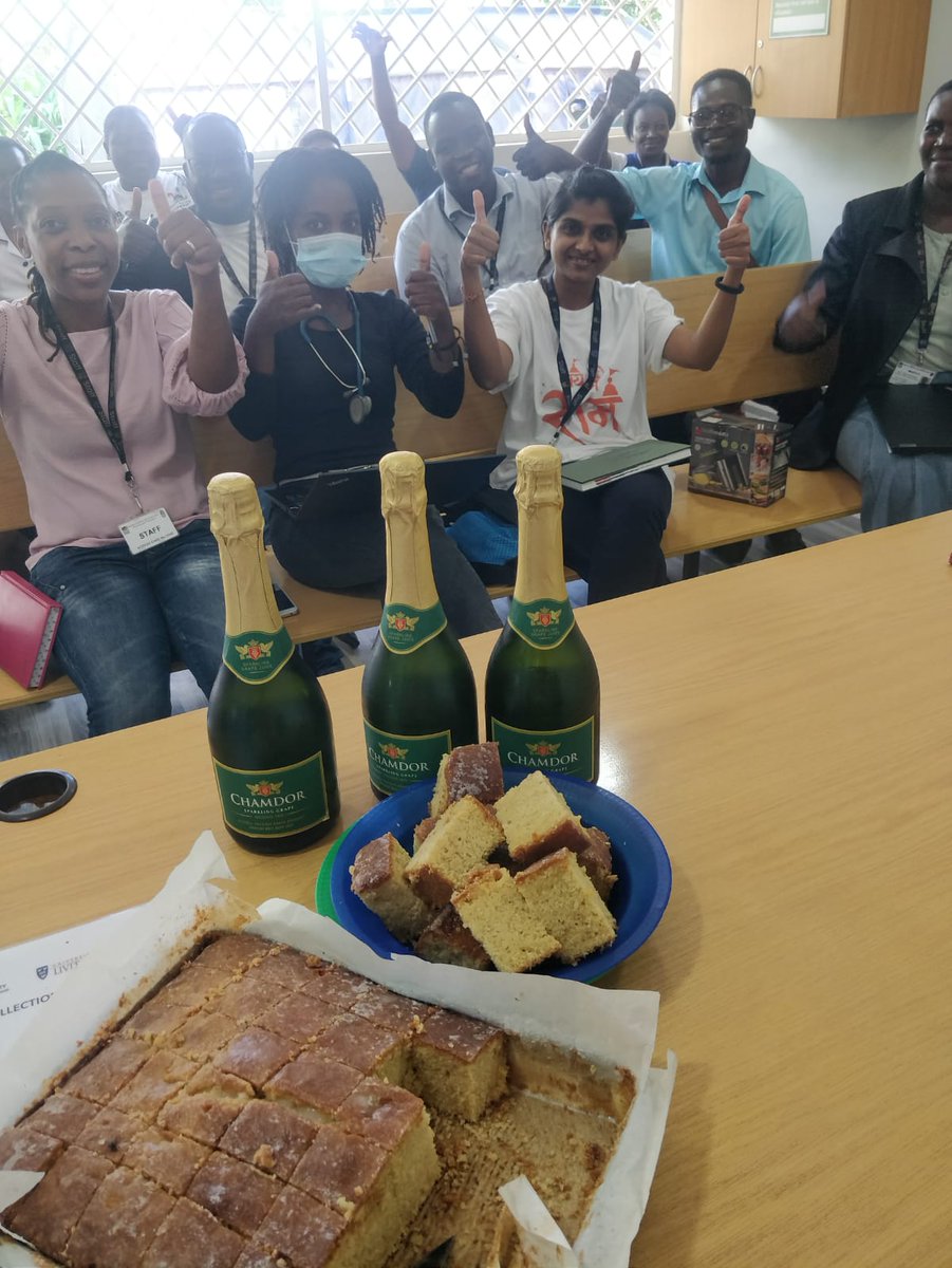 MelitaGordon5's tweet image. A cake-and-bubbly-stuff kinda day! 105 participants - *fully recruited* for first jabs against #iNTS &amp;amp; #typhoid in our GMMA/TCV safety &amp;amp; immunogenicity #vaccine trial. Great job by the team. Follow-up finishes one year today :) @MLW_Programme @LivUni_IVES #Salmonella #Malawi