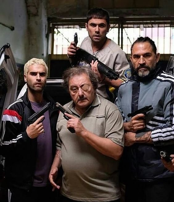 El Marginal tweet media