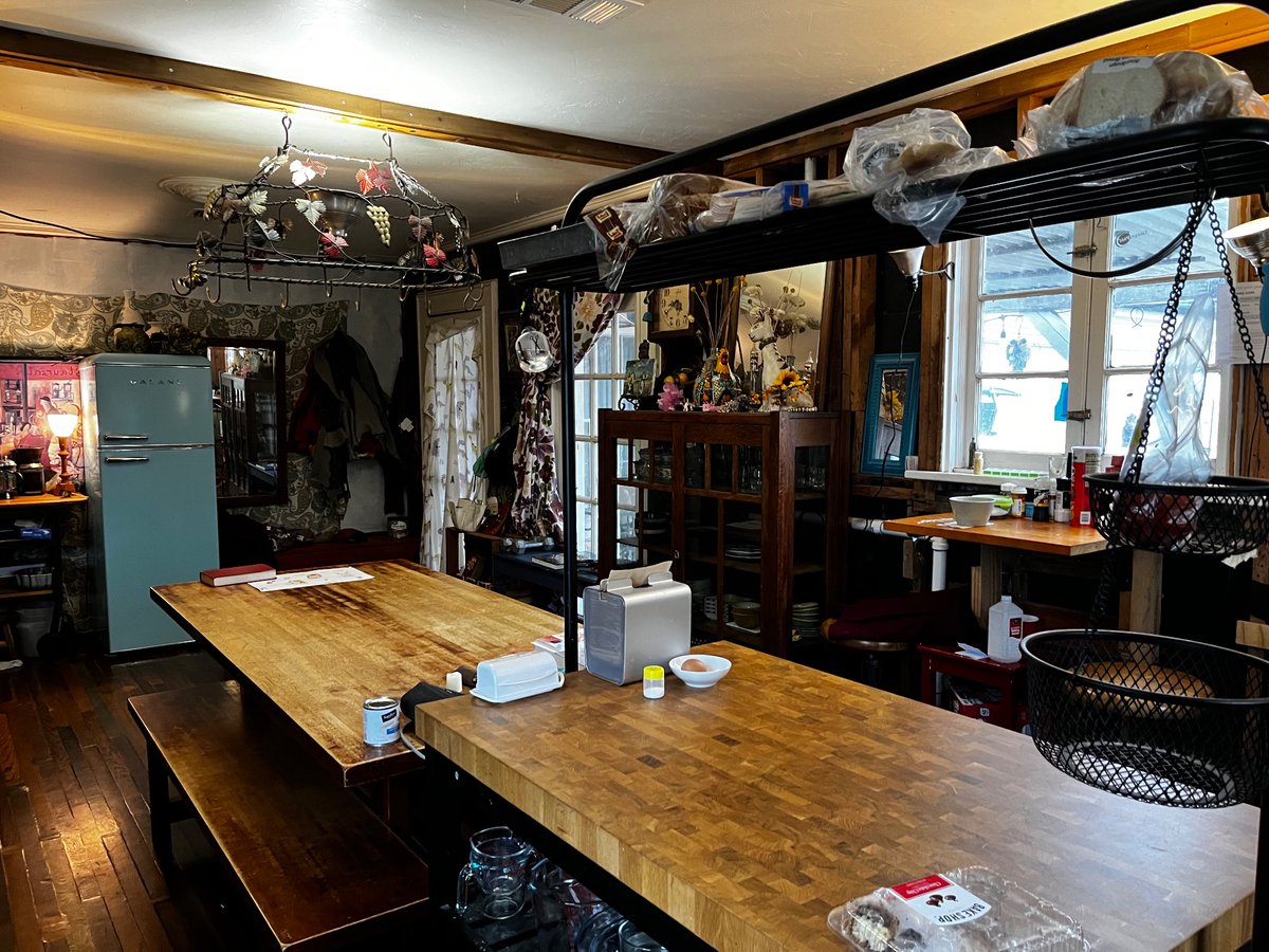 Our kitchen from a few different angles, after the morning tidy. 

#kitchen #homedecoration #homedecor #eclectichome  #DIY #interiors #interiordesign #kitchens