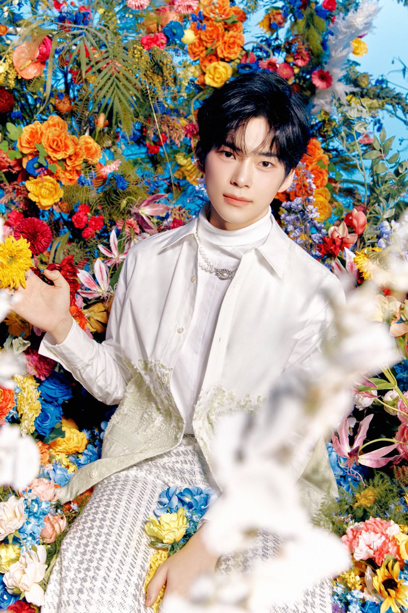 ZEROBASEONE Japan 1st Single 
『ゆらゆら -運命の花-』

Concept Photo 1
#SUNGHANBIN #ソンハンビン

2024.03.20 00:00 (JST)

#ZEROBASEONE #ZB1
#ゆらゆら_運命の花
#YURA_YURA