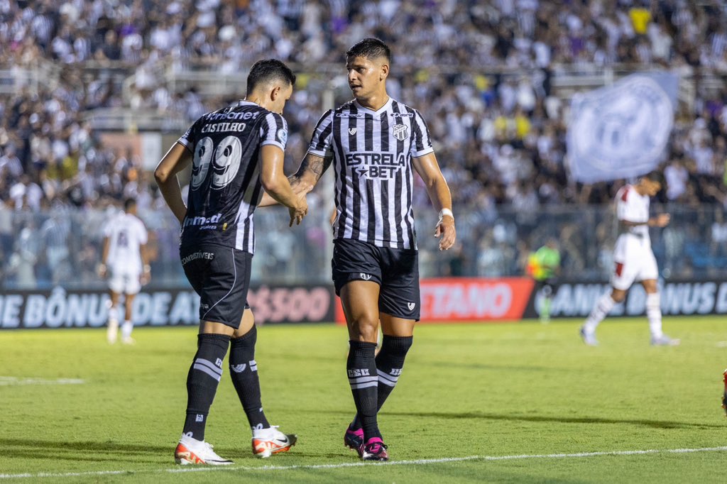 +3 Puntos <a href="/CearaSC/">Ceará Sporting Club</a> ! Muy feliz por el estreno con esta camiseta! Todos juntos 👊🏼🏁