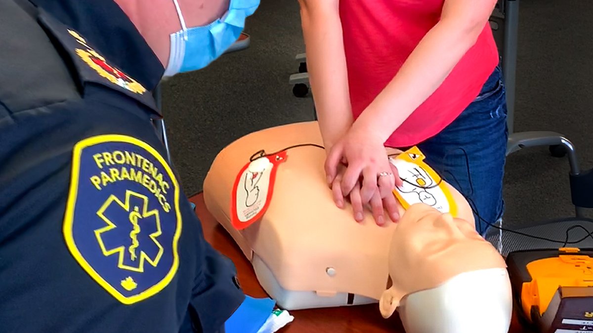 SEEKING VOLUNTEERS: Neighbours Saving Neighbours puts automated external defibrillators into the trained hands of community responders #InFrontenac. You could save a help save a life in the minutes before paramedics arrive. Learn more and apply here-> bit.ly/4083Cn1