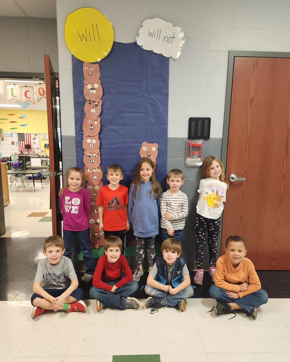 We made our groundhogs day predictions yesterday! Those of us who predicted "will not" were correct! #wearewentzville #wsdlearns #gtegators